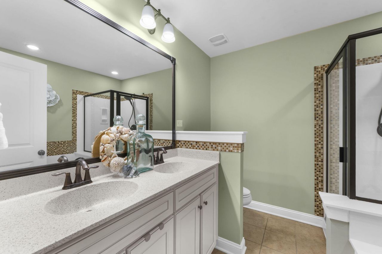 309 Megans Bay Lane Photo 22