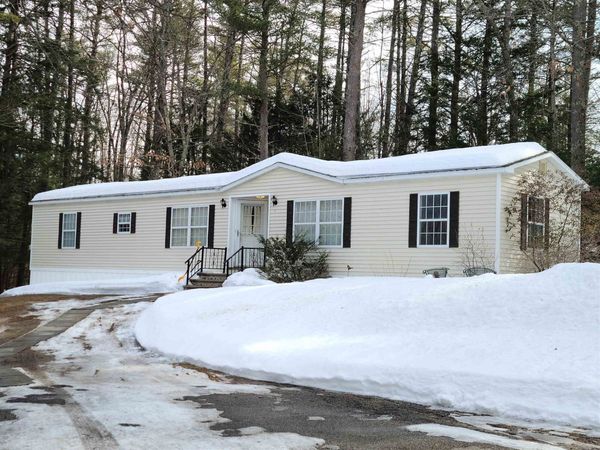 7 Bayberry Lane, Wolfeboro, NH 03894