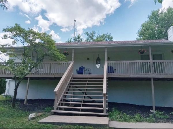14587 166th Street, Bonner Springs, KS 66012