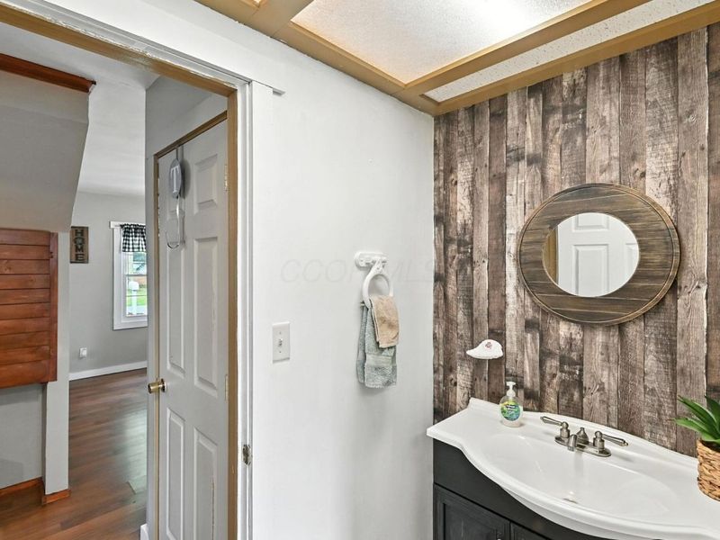 11372 Kickapoo Path, Lakeview, OH 43331 Photo 14