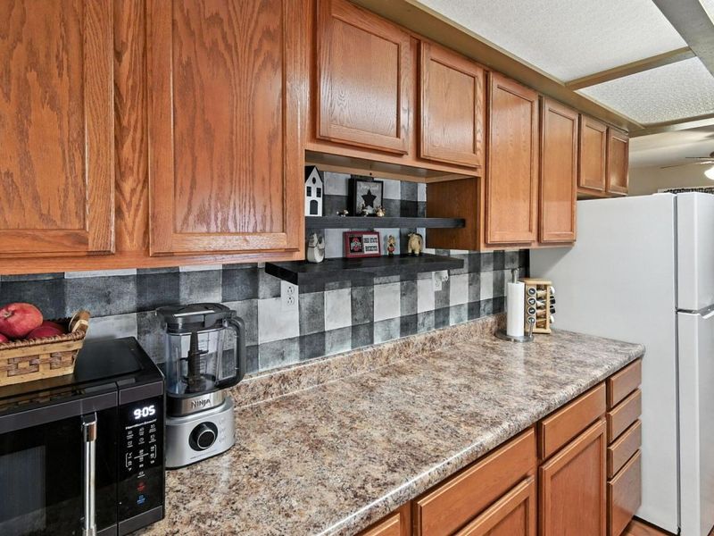 11372 Kickapoo Path, Lakeview, OH 43331 Photo 8