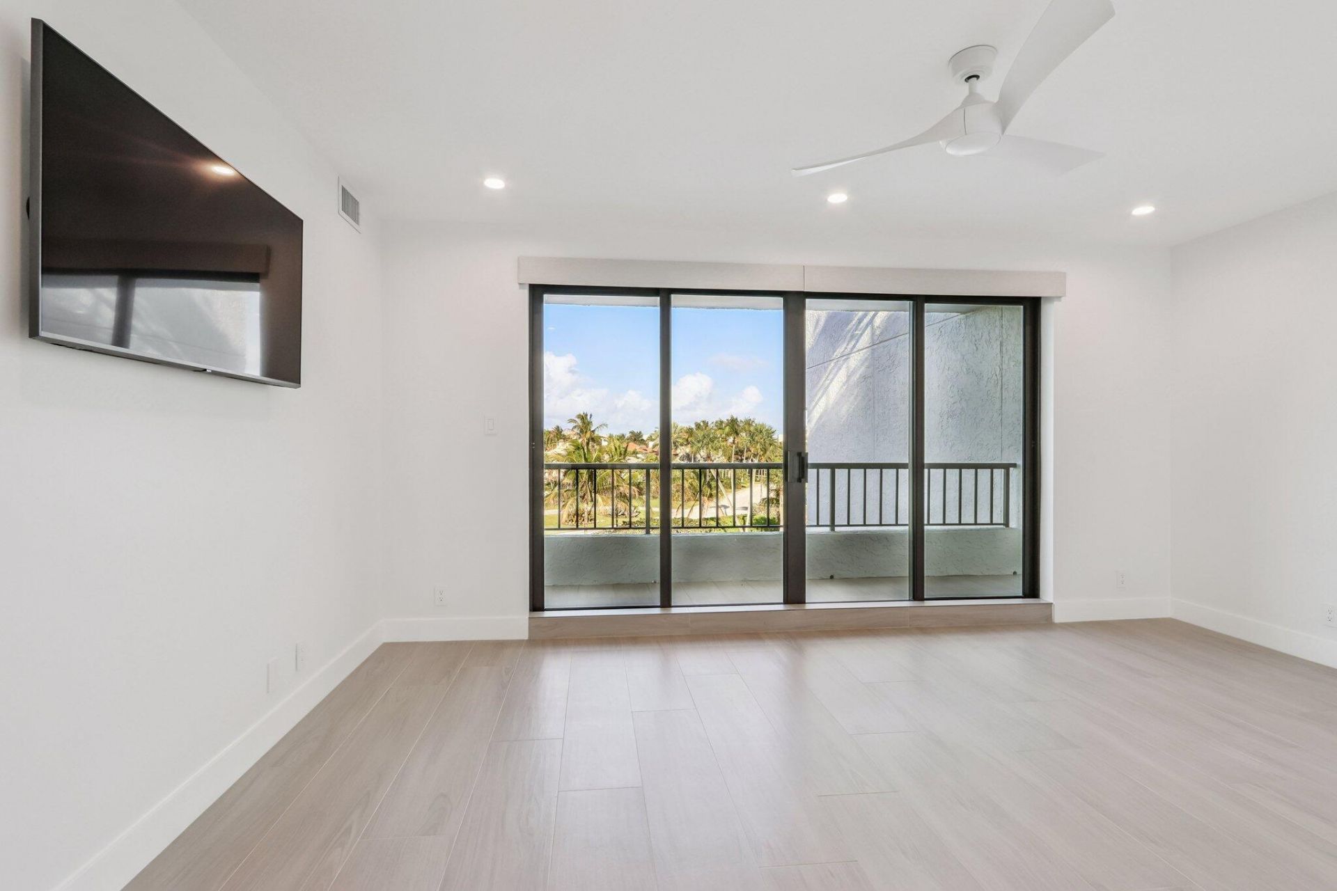 2818 SE Dune Drive, Unit 2307, Stuart, FL 34996 Photo