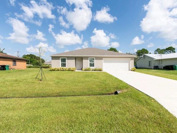 479 SW Sw Holden Terrace Terrace, Port Saint Lucie, FL 34984