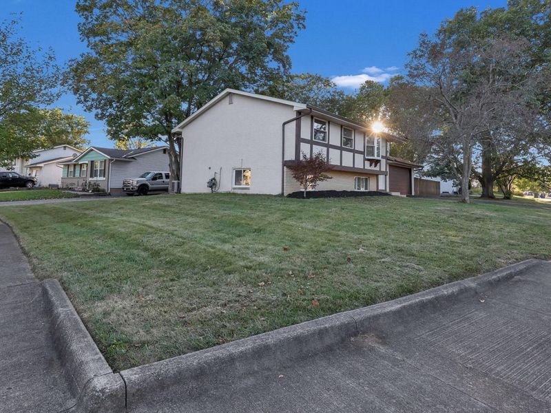 1421 Bosworth Place, Columbus, OH 43229 Photo 32