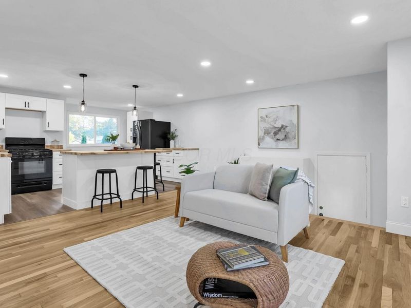 1421 Bosworth Place, Columbus, OH 43229 Photo 4