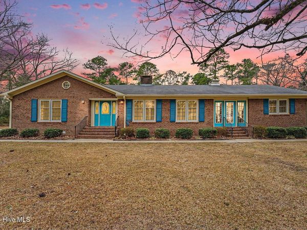 521 Greenridge Road , Snow Hill, NC 28580