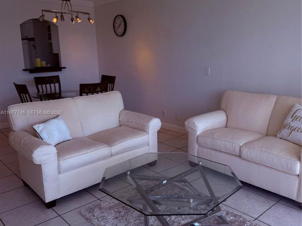 3475 N Country Club Dr , Unit 409, Aventura, FL 33180