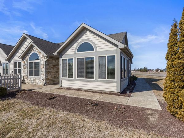 2748 J T Coffman Drive, Champaign, IL 61822