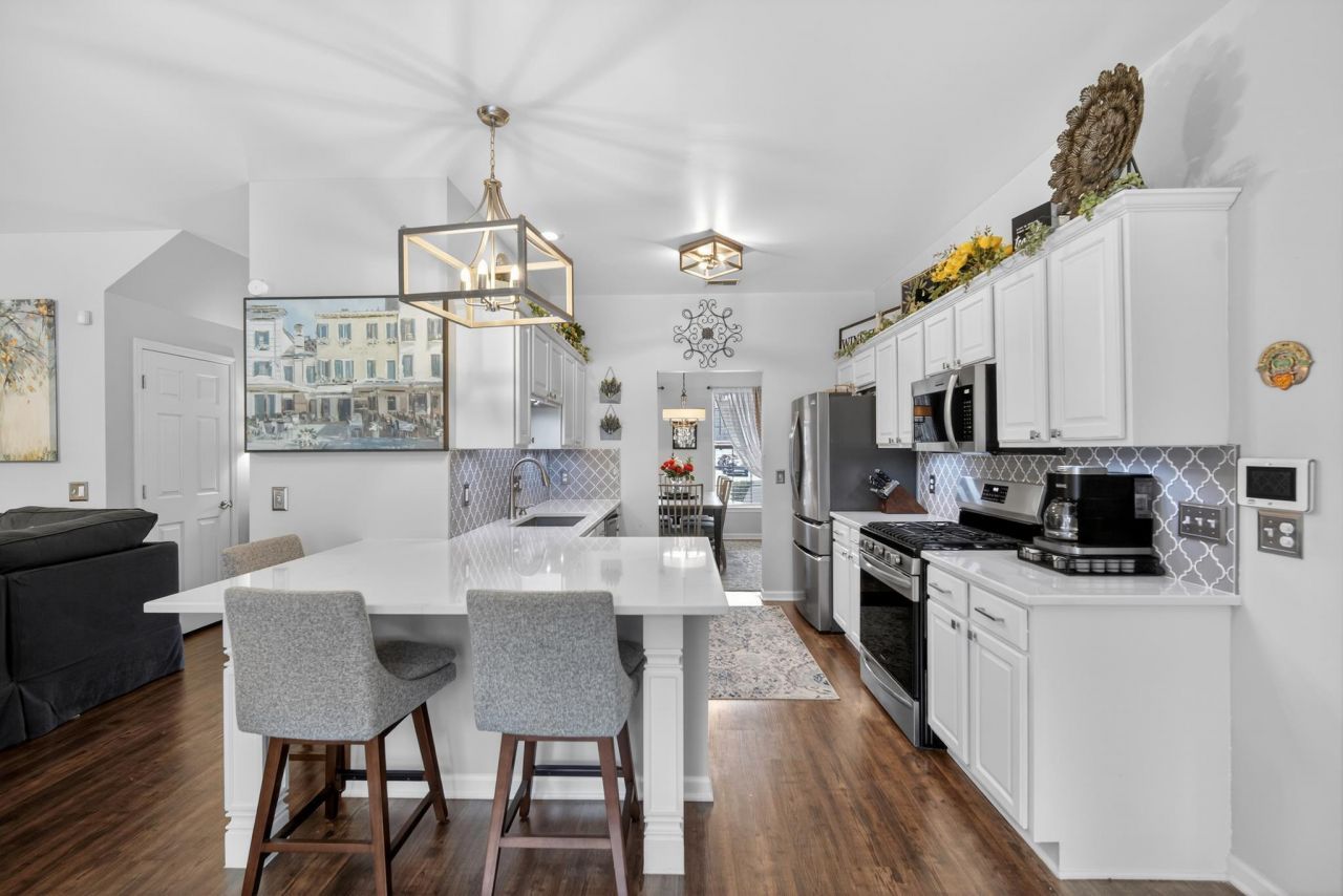 2226 Sandtuck Circle Photo 10