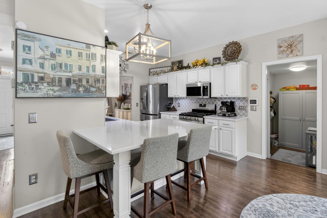 2226 Sandtuck Circle Photo 14