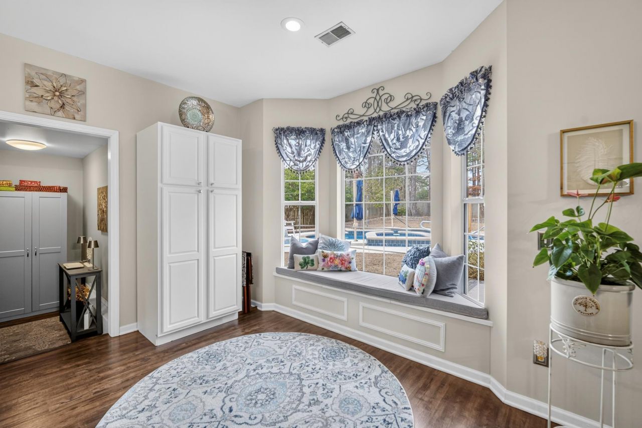 2226 Sandtuck Circle Photo 16