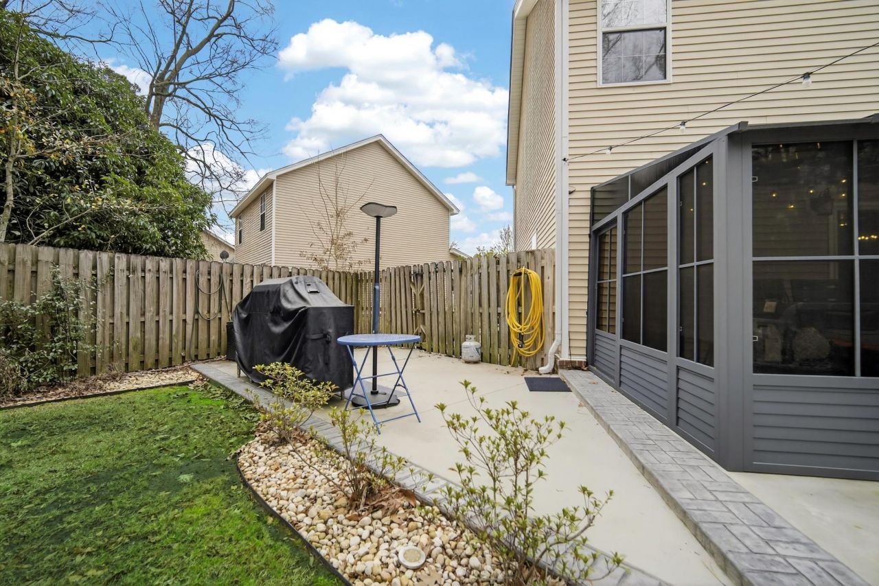 2226 Sandtuck Circle Photo 24