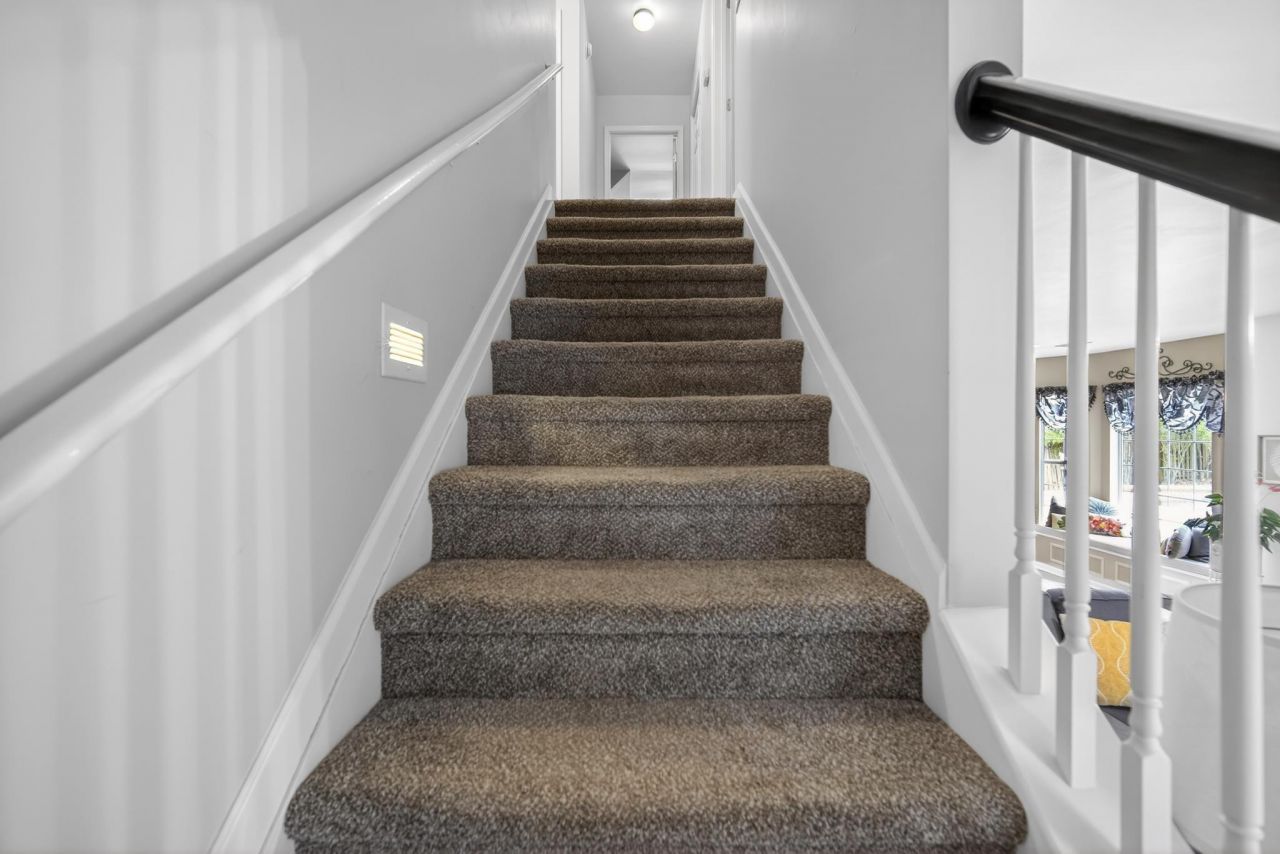 2226 Sandtuck Circle Photo 31