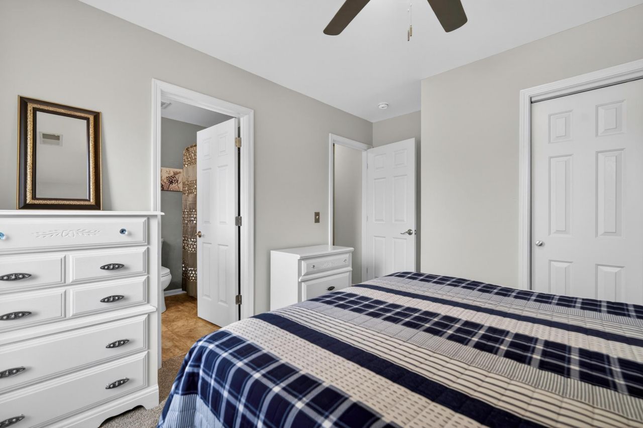 2226 Sandtuck Circle Photo 38