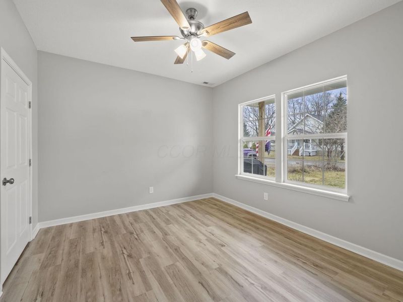 161 E Postal Avenue, Newark, OH 43055 Photo 24