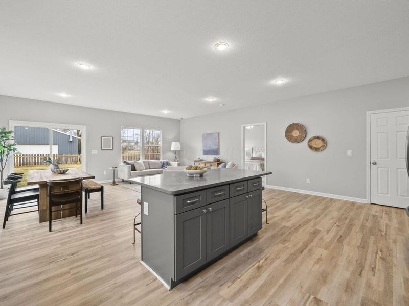 161 E Postal Avenue, Newark, OH 43055 Photo 8