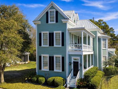 1601 James Island Ave., North Myrtle Beach, SC 29582