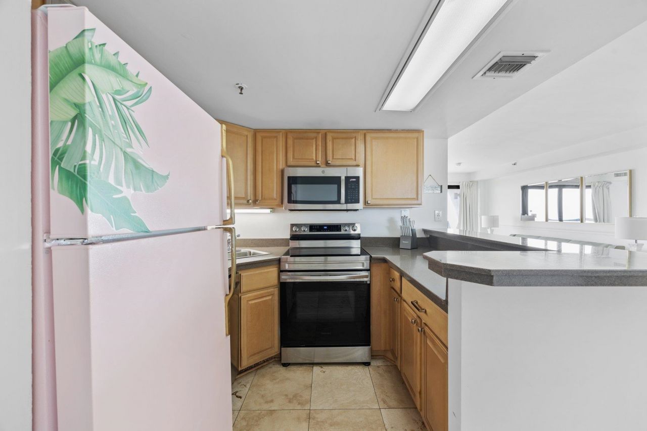 5511 North Ocean Blvd. Photo 10