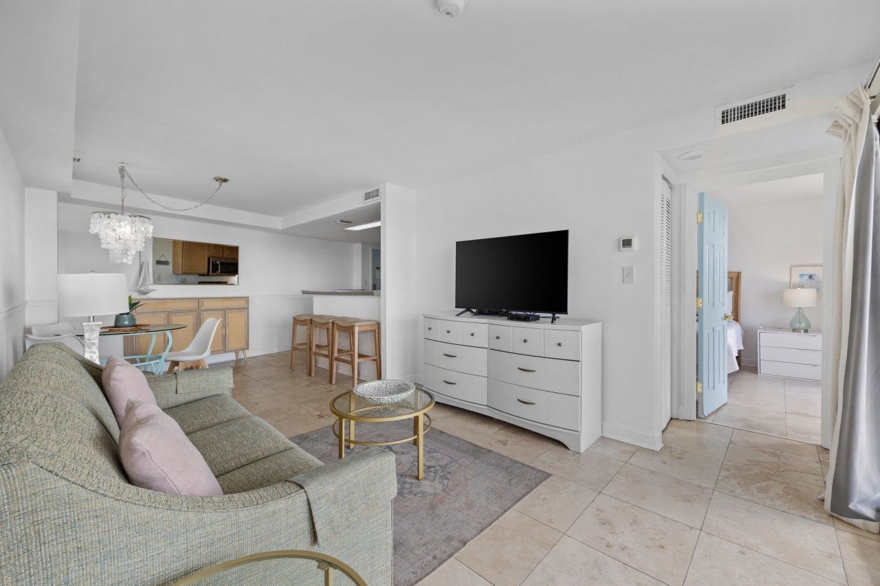 5511 North Ocean Blvd. Photo 4