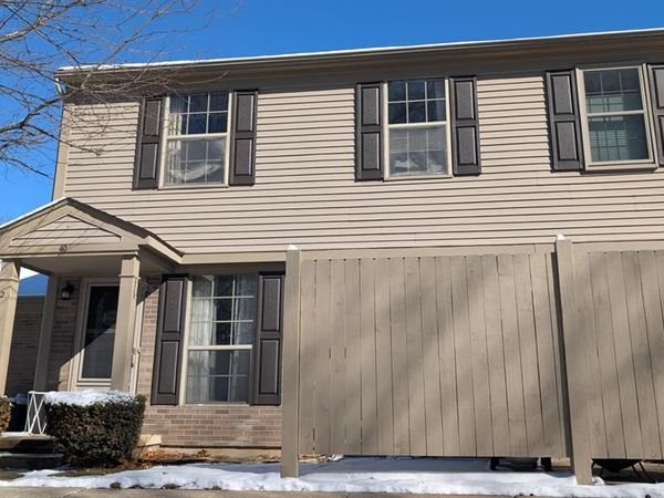 40 Pine Tree Ridge Drive, Waterford Twp, MI 48327