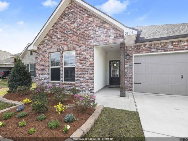 23199 Harlington Dr, Denham Springs, LA 70726