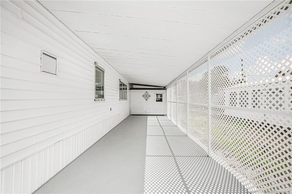 8301 SE Skylark Avenue, Hobe Sound, FL 33455 Photo