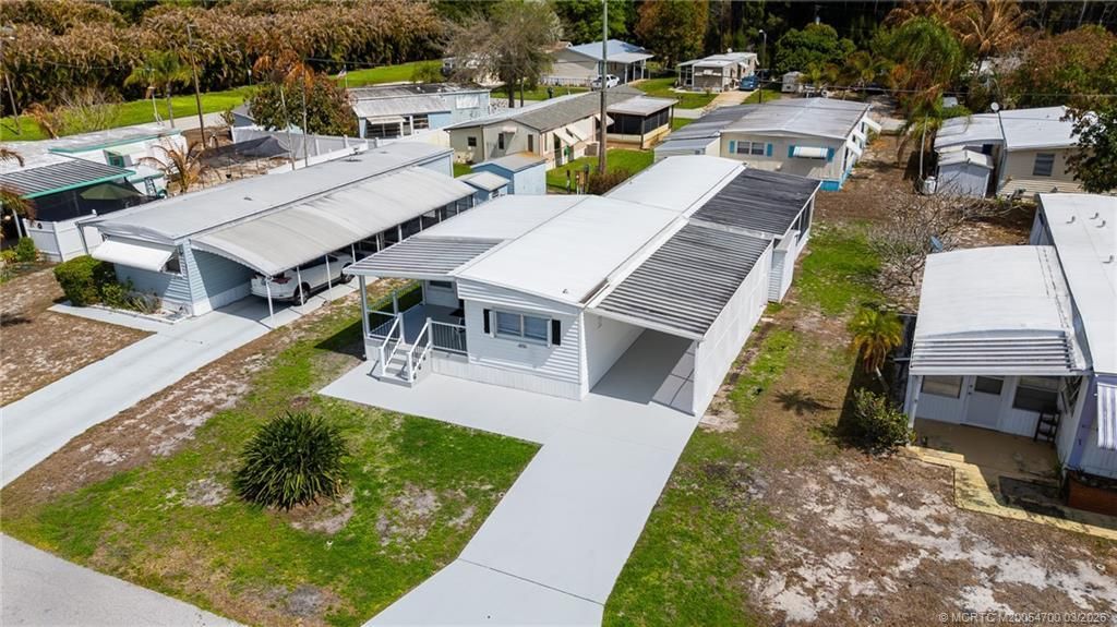 8301 SE Skylark Avenue, Hobe Sound, FL 33455 Photo