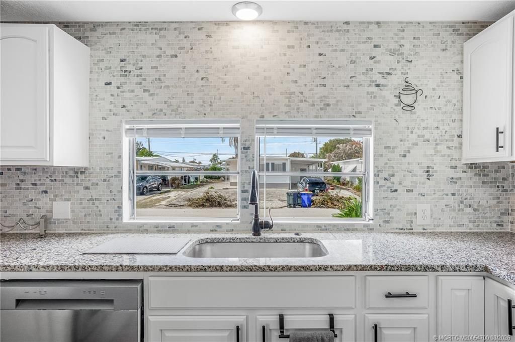 8301 SE Skylark Avenue, Hobe Sound, FL 33455 Photo