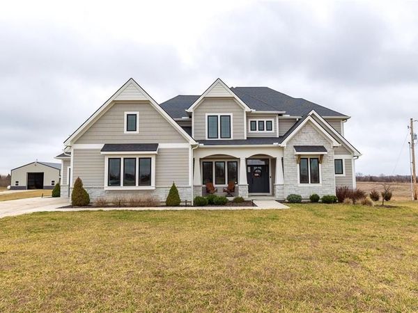 25060 159th Street, Leavenworth, KS 66048