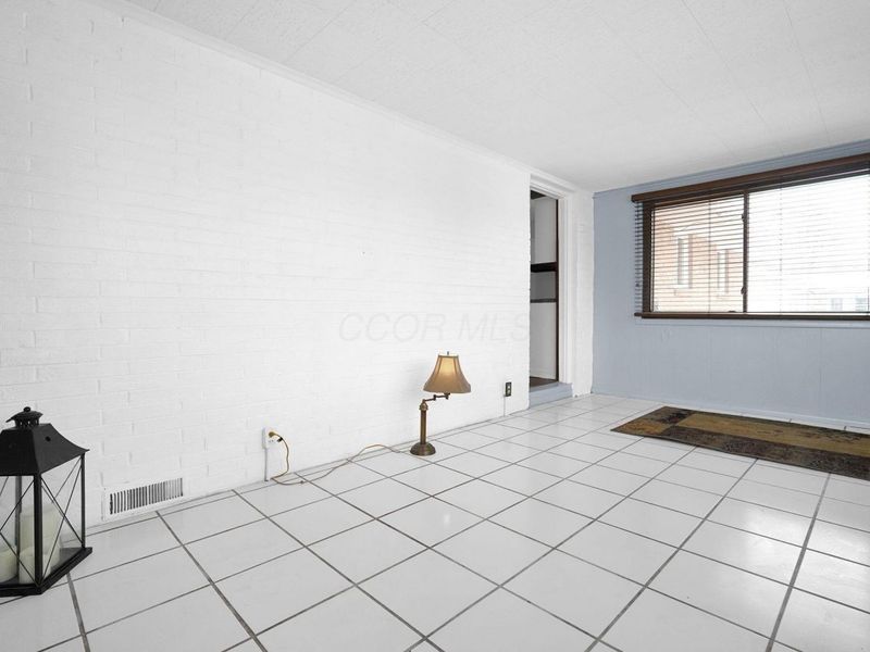 3068 Marwick Road, Columbus, OH 43232 Photo 25