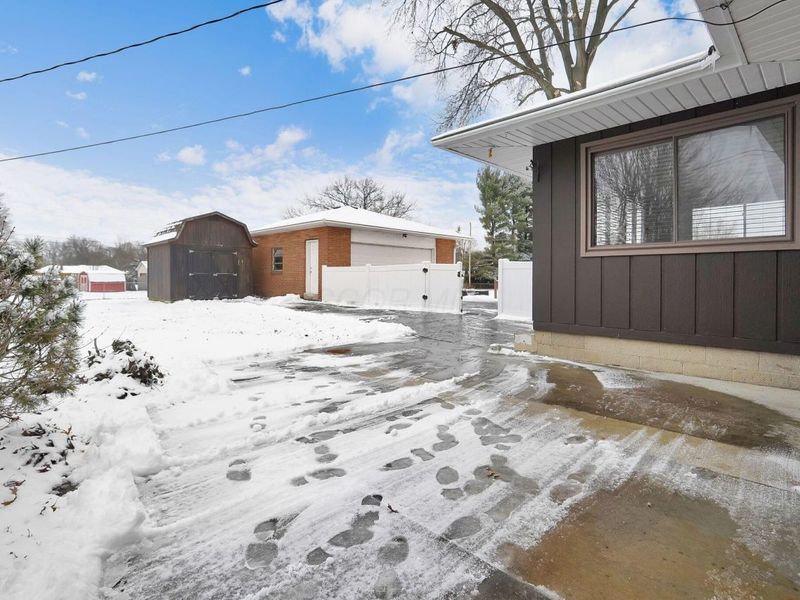 3068 Marwick Road, Columbus, OH 43232 Photo 32