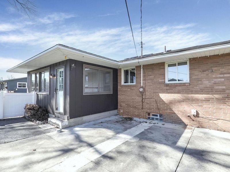 3068 Marwick Road, Columbus, OH 43232 Photo 33