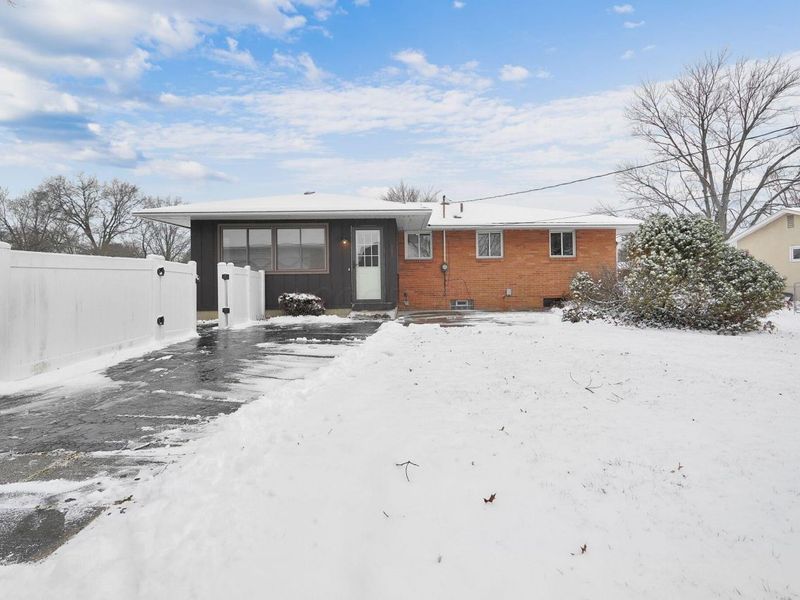 3068 Marwick Road, Columbus, OH 43232 Photo 34