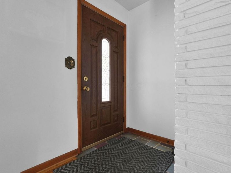 3068 Marwick Road, Columbus, OH 43232 Photo 6