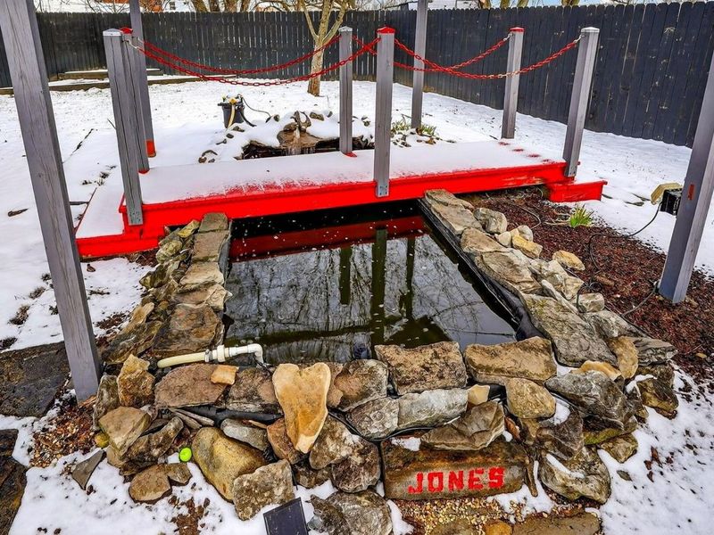 912 Maurine Drive, Columbus, OH 43228 Photo 13