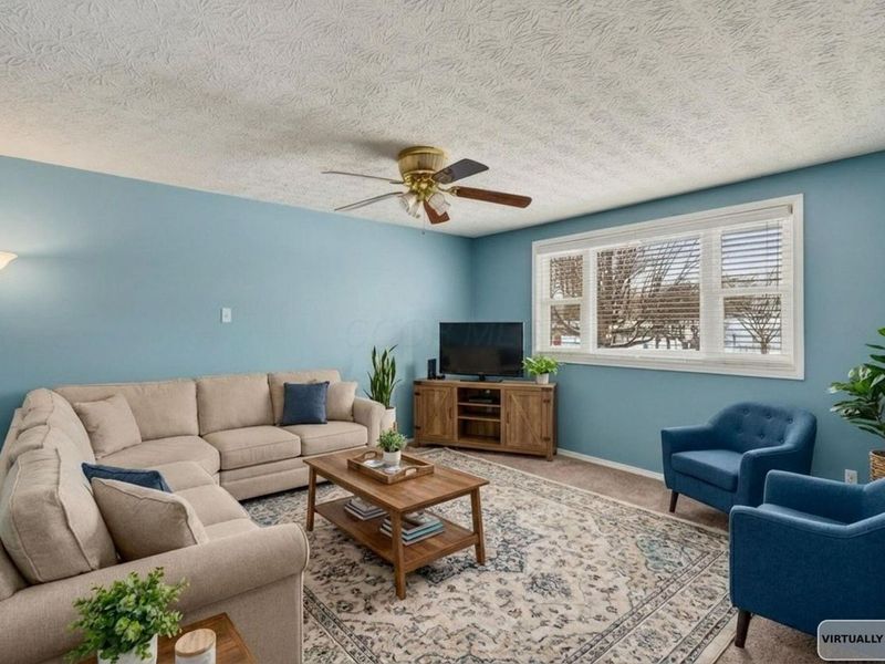 912 Maurine Drive, Columbus, OH 43228 Photo 21