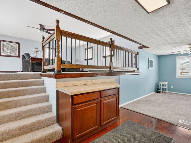 912 Maurine Drive, Columbus, OH 43228 Photo 24