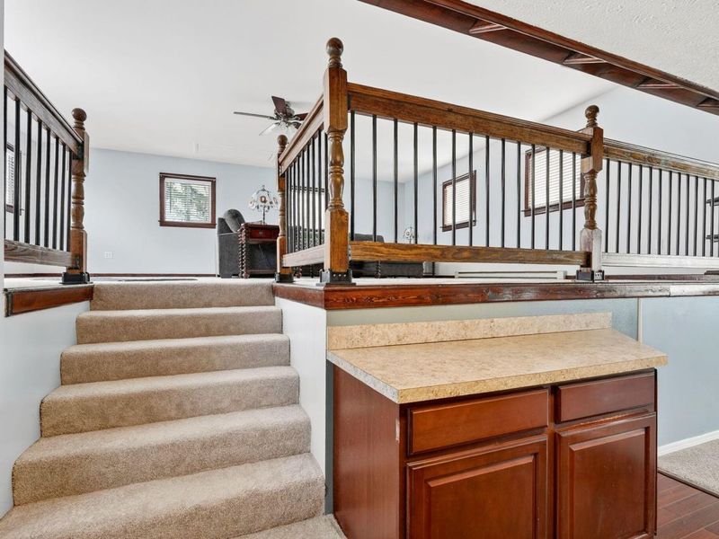 912 Maurine Drive, Columbus, OH 43228 Photo 25