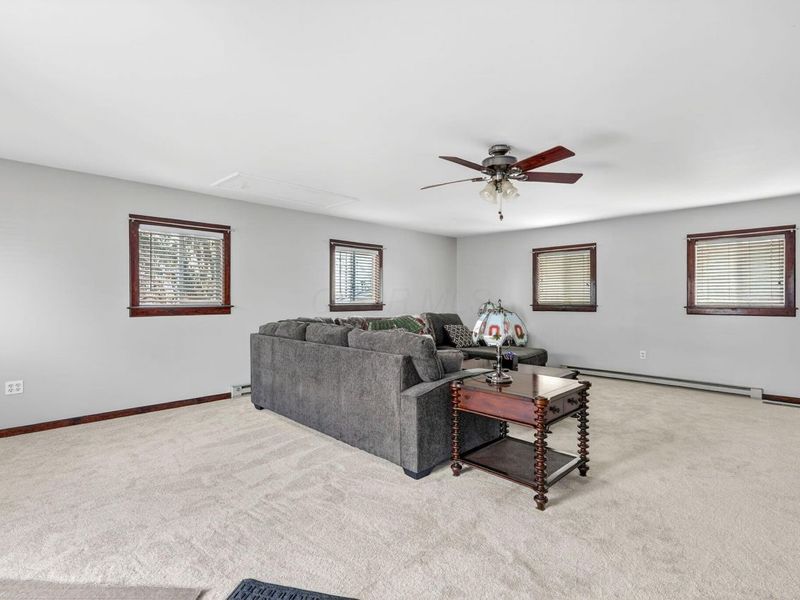 912 Maurine Drive, Columbus, OH 43228 Photo 26