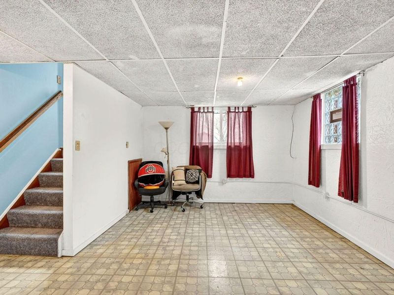 912 Maurine Drive, Columbus, OH 43228 Photo 38