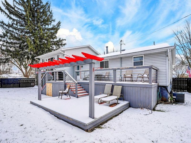 912 Maurine Drive, Columbus, OH 43228 Photo 7