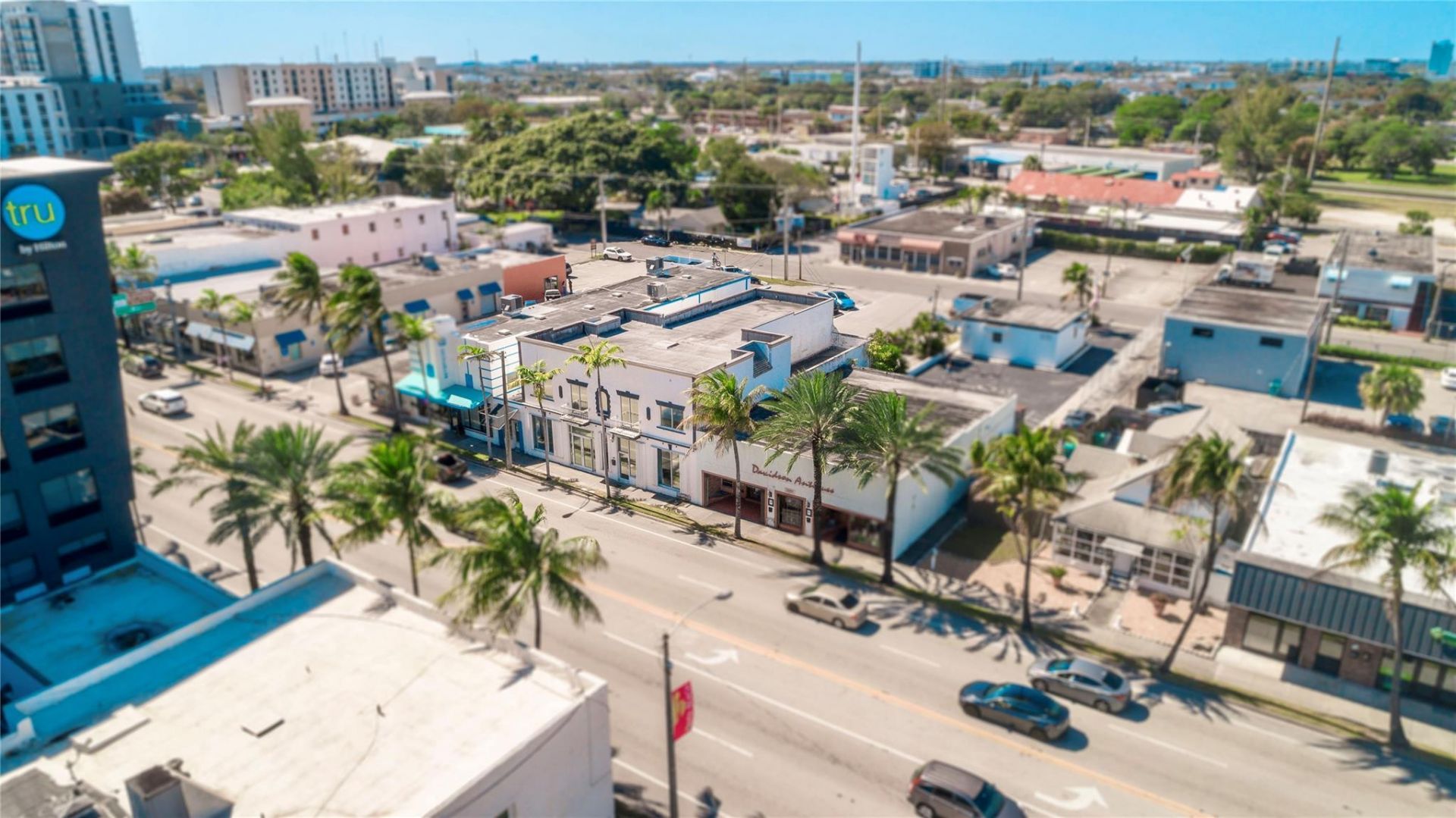 49 N Federal Hwy, Dania Beach, FL 33004 Photo