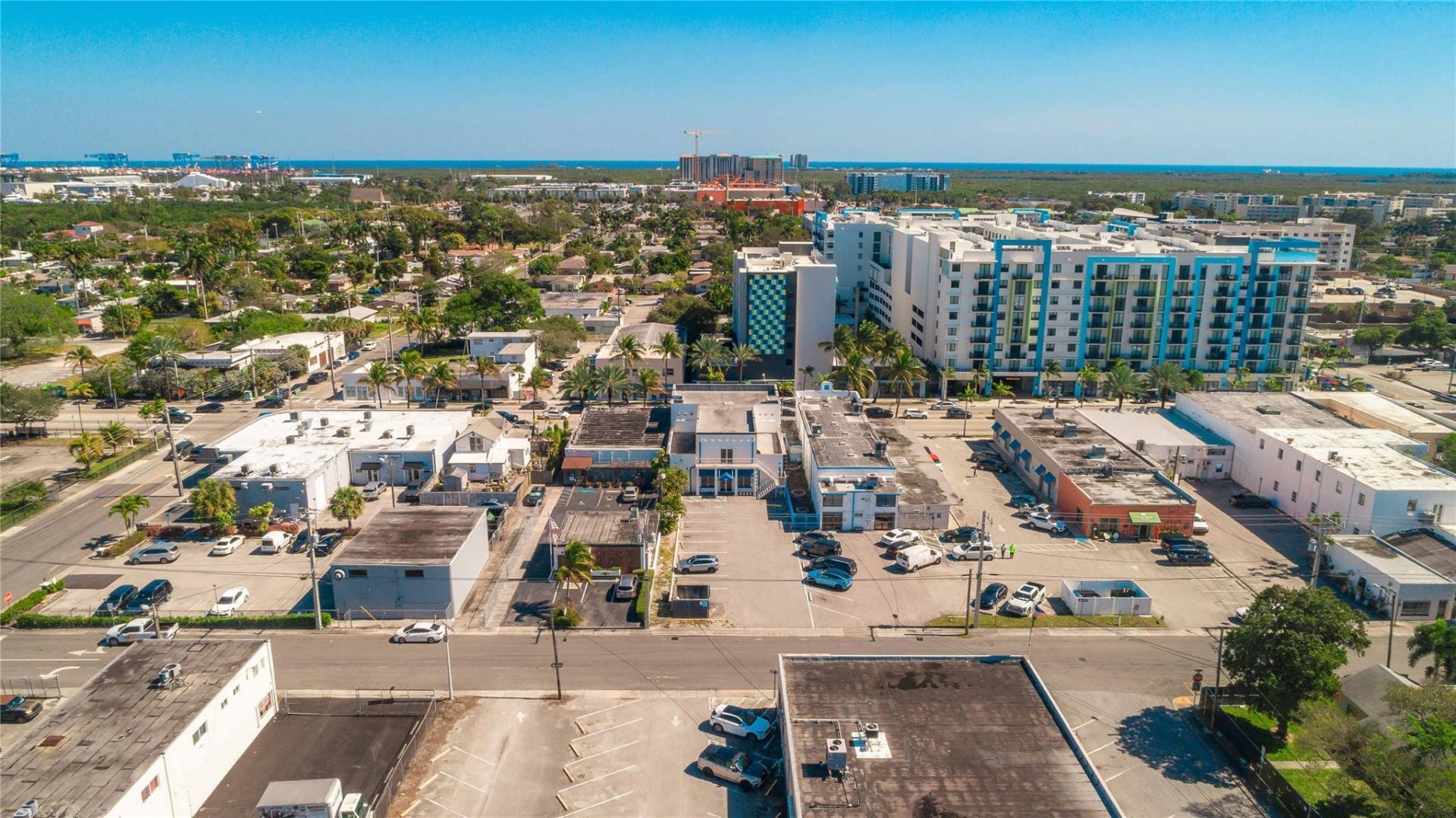 49 N Federal Hwy, Dania Beach, FL 33004 Photo