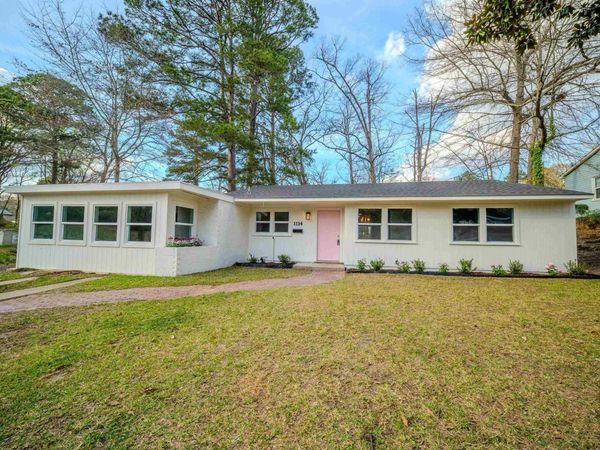 1114 W 4Th St , El Dorado, AR 71730