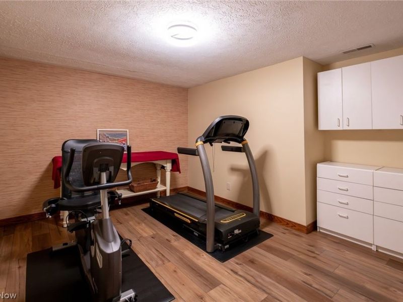 1998 E Hines Hill Road, Hudson, OH 44236 Photo 33