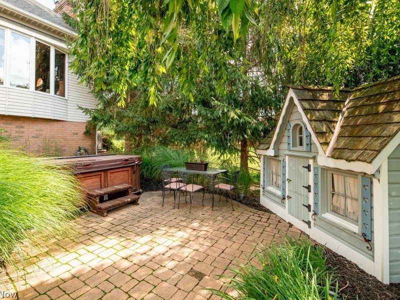 1998 E Hines Hill Road, Hudson, OH 44236 Photo 39