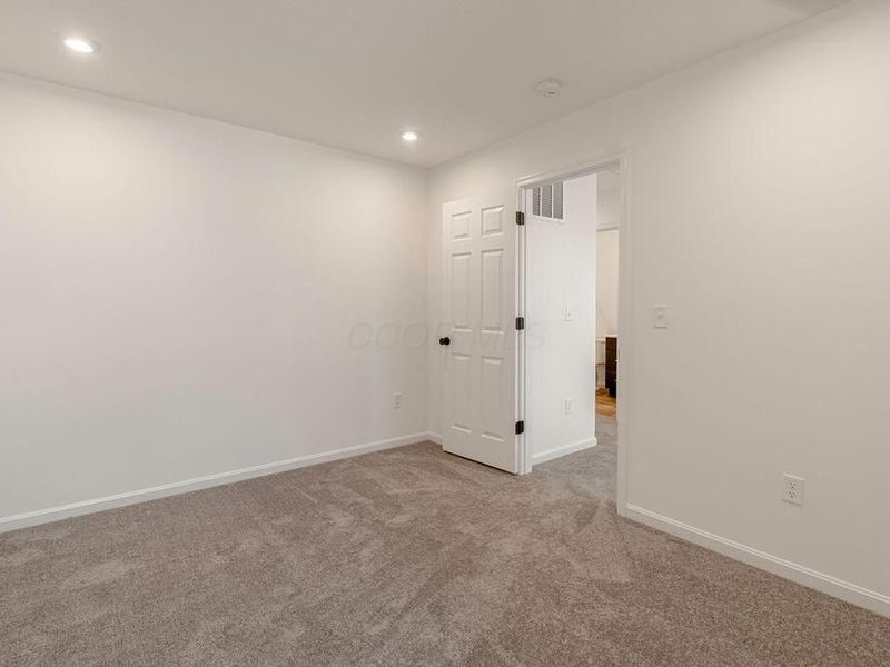 1033 Queen Bee Place, Grove City, OH 43123 Photo 15