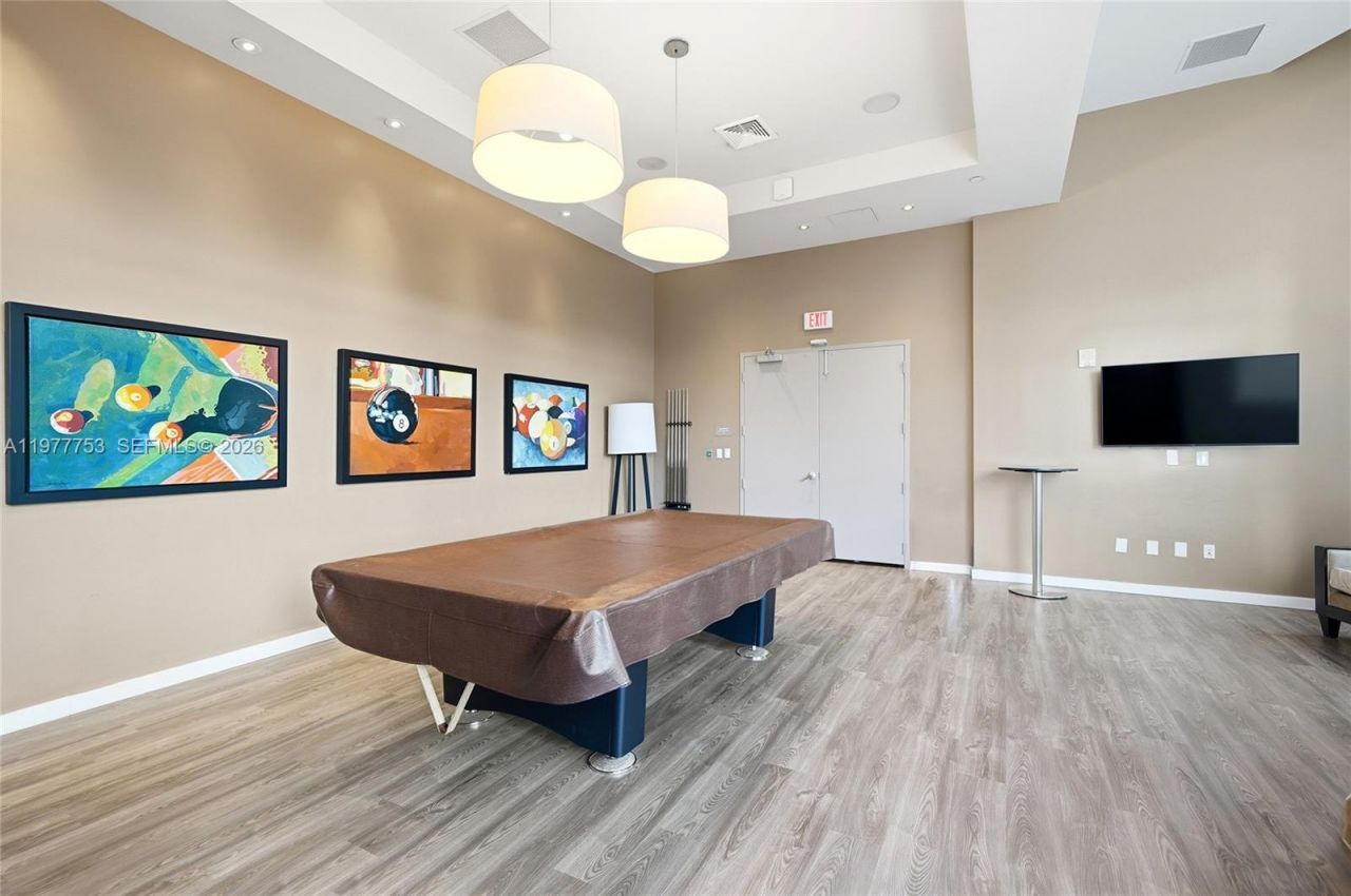 3101 S Ocean Dr , Unit 2807, Hollywood, FL 33019 Photo