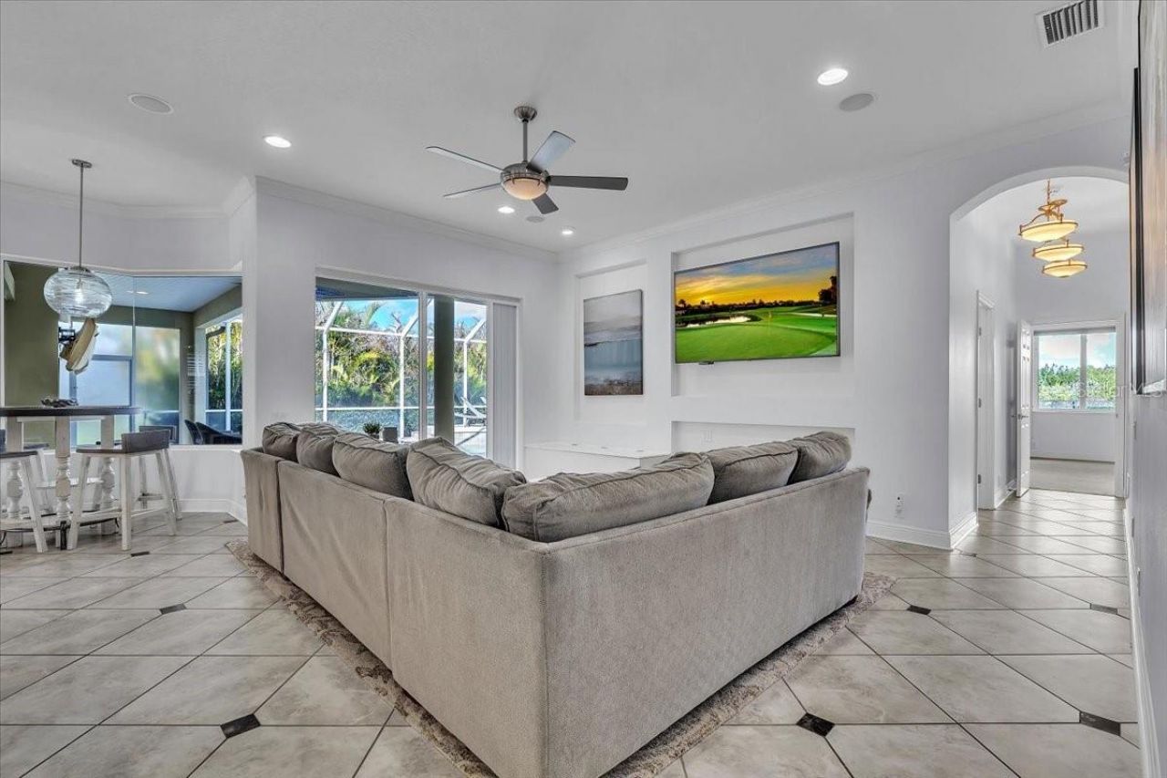 709 Country Meadows Way , Bradenton, FL 34212 Photo