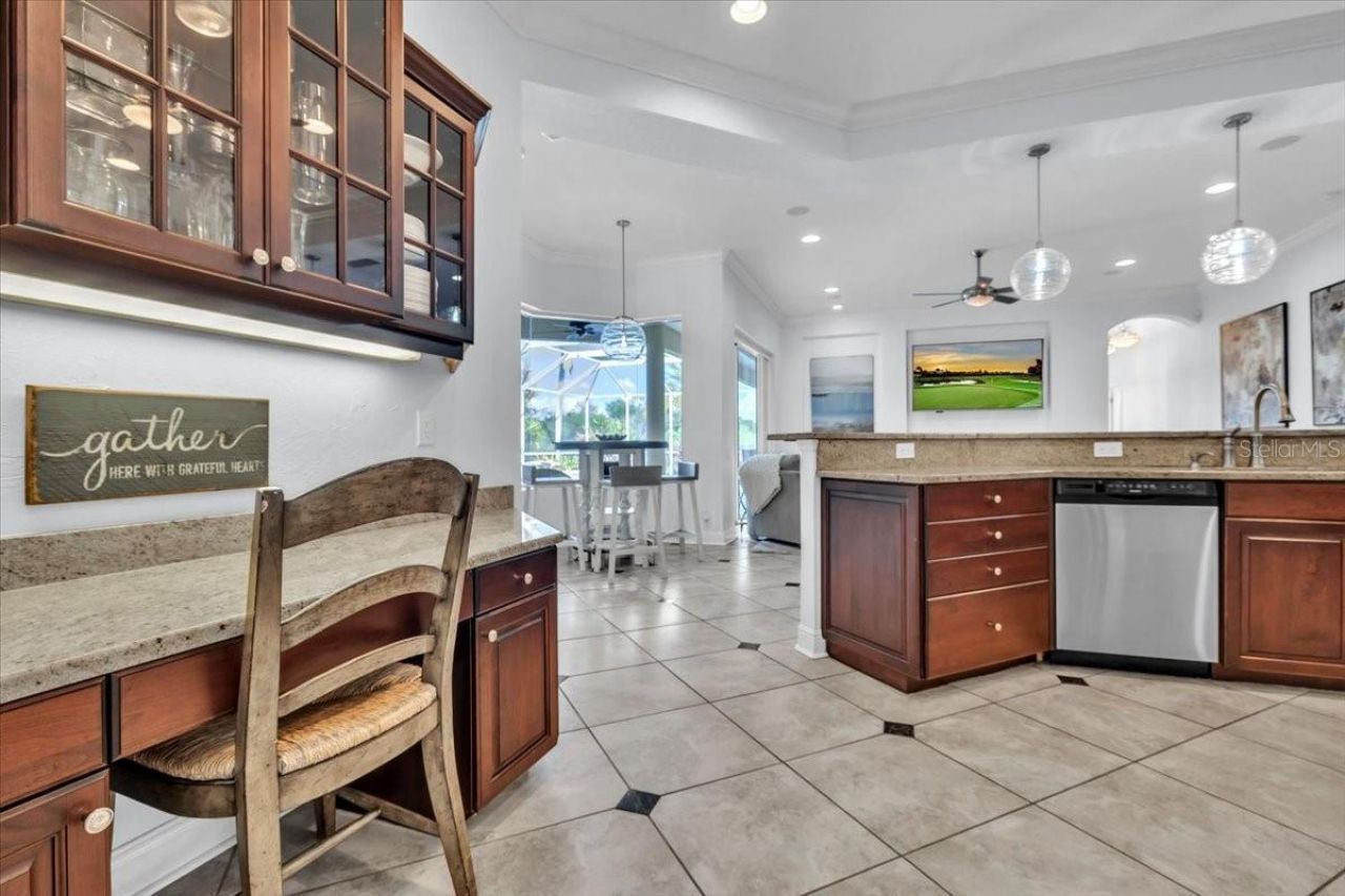 709 Country Meadows Way , Bradenton, FL 34212 Photo